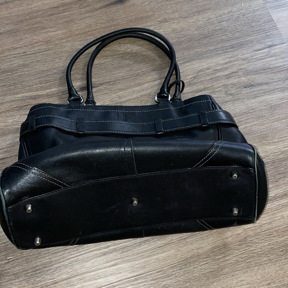 Coach Hampton's Carryall Tote Belted Purse - Picture 3 of 6